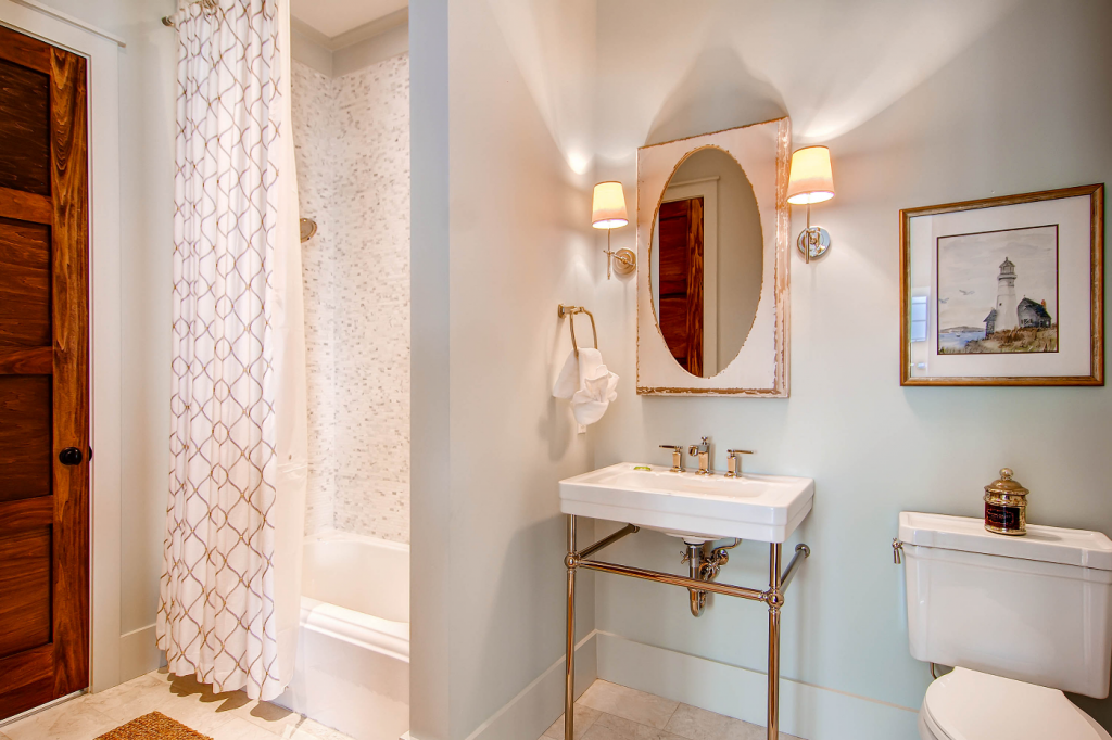 Rosemary Beach guest bathroom