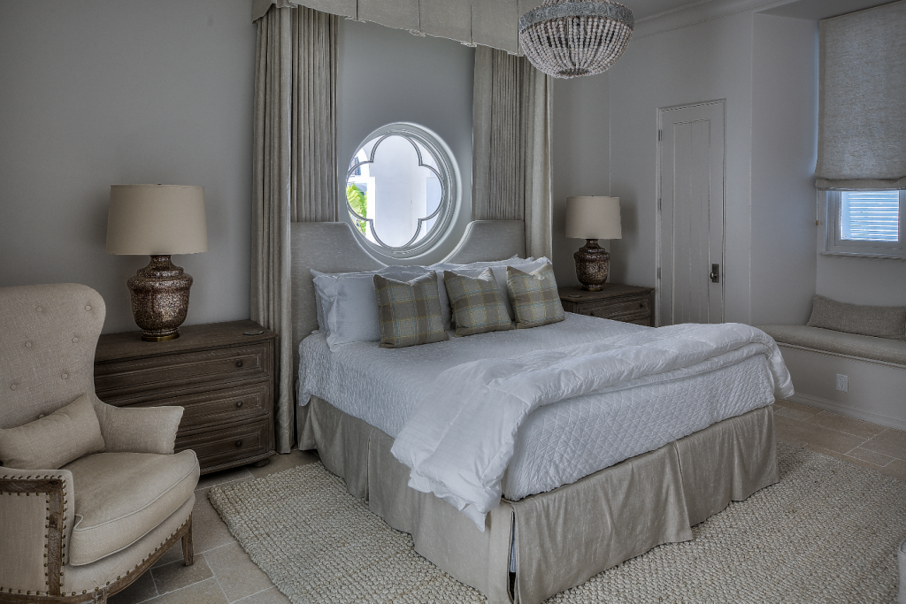 30A beach house bedroom with canopy bed